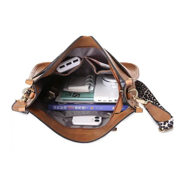 NWOT! Stylish Pink Shoulder Bag with Leopard Strap & FREE 2nd Strap - Picture 6 of 12